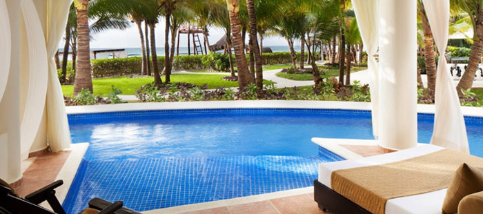 El Dorado Maroma Accommodations - Swim Up Jacuzzi Suites